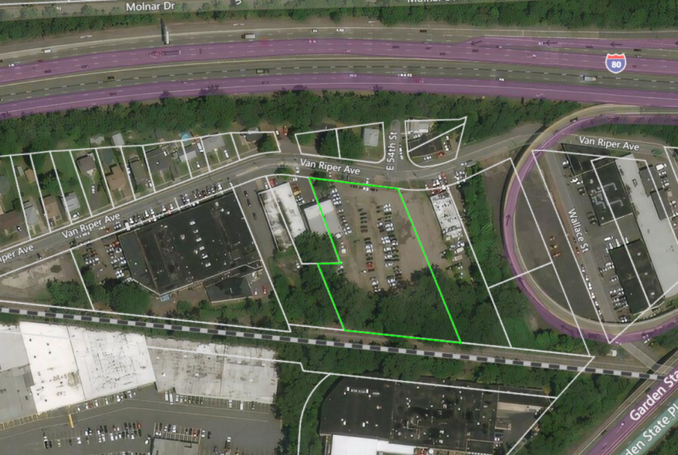 NAI James E. Hanson Helps Towing Service Expand Storage Capabilities in