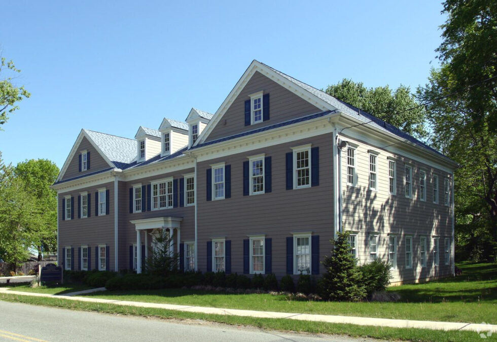 NAI James E. Hanson Negotiates the Sale of a 7,000 SquareFoot Office